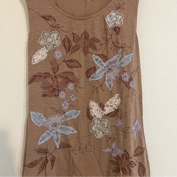 LOGO embroidery top/blouse - Picture 3 of 8